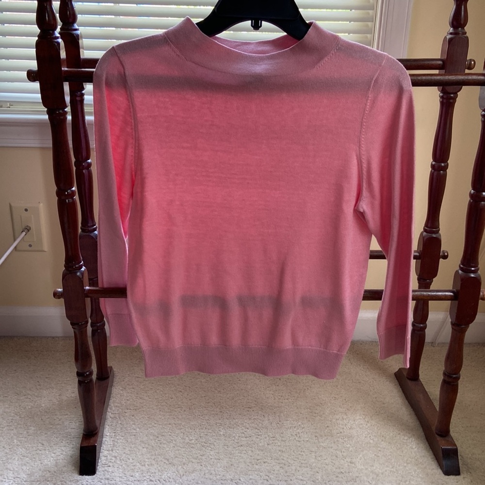 Ann Taylor lightweight sweater